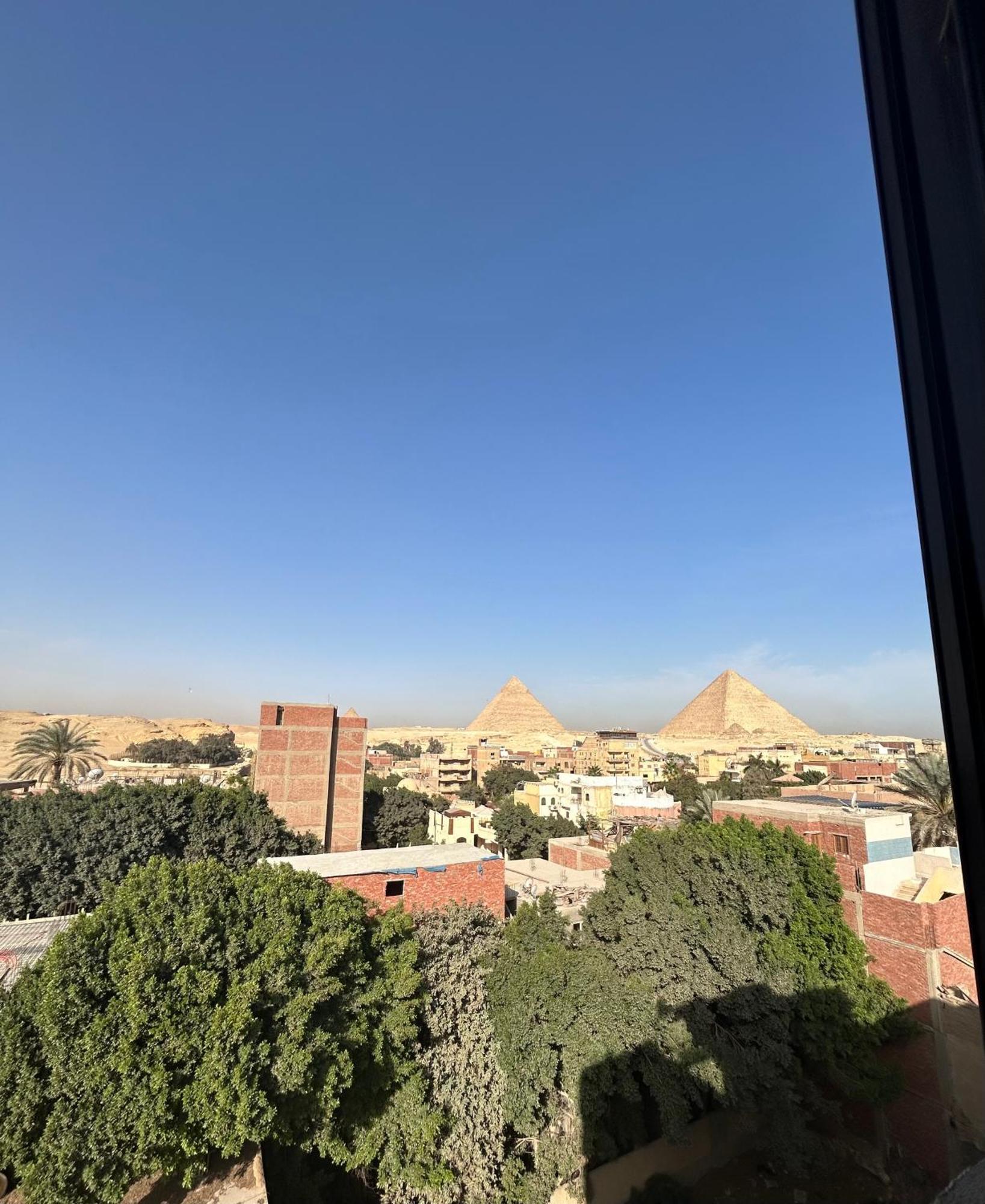 Loay Pyramids View Habitación en casa particular El Cairo
